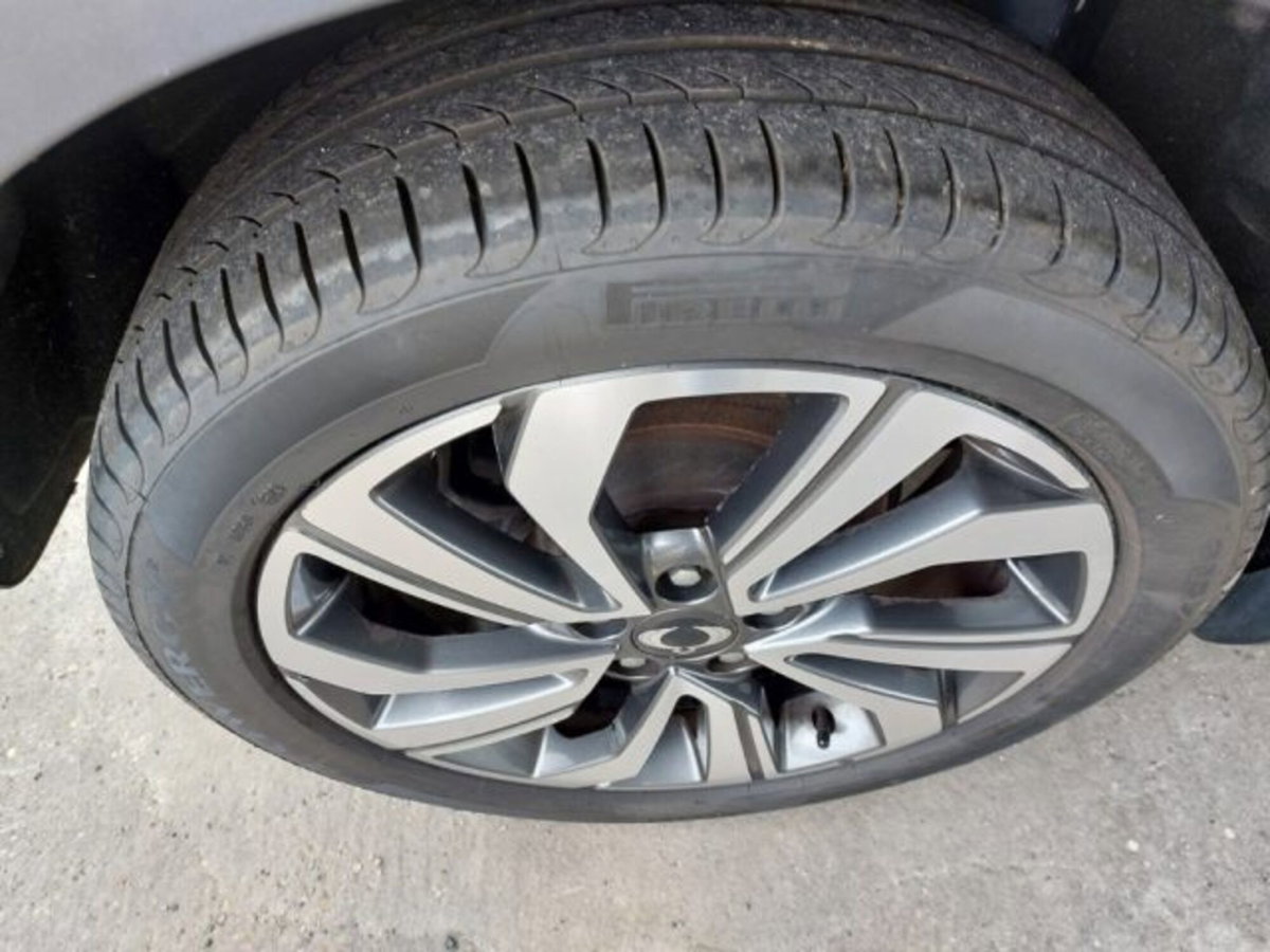 Ssangyong Tivoli 1.6 diesel 2WD Exclusive (17)