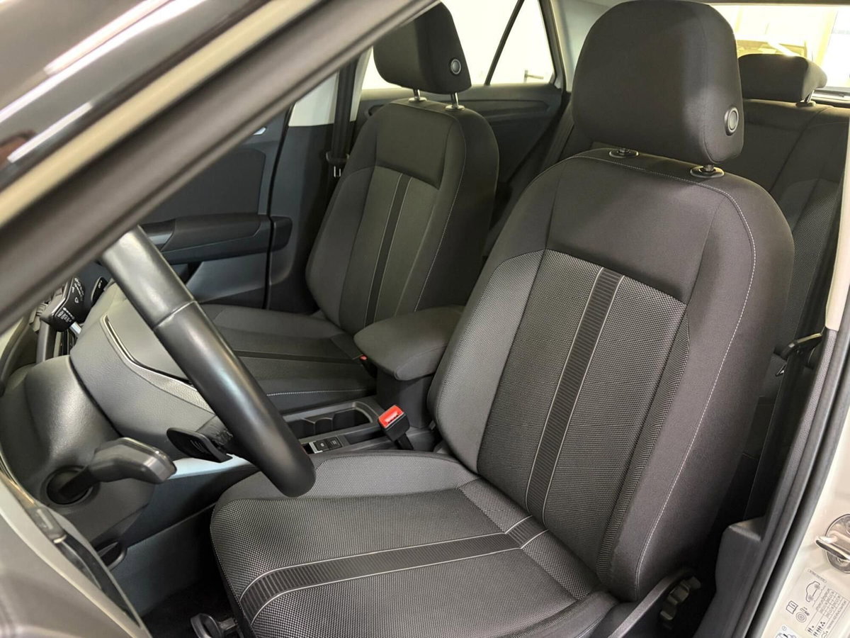 Volkswagen T-Roc 1.5 tsi Life dsg (13)