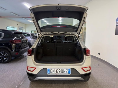Volkswagen T-Roc 1.5 tsi Life dsg (8)