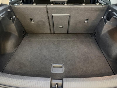 Volkswagen T-Roc 1.5 tsi Life dsg (9)