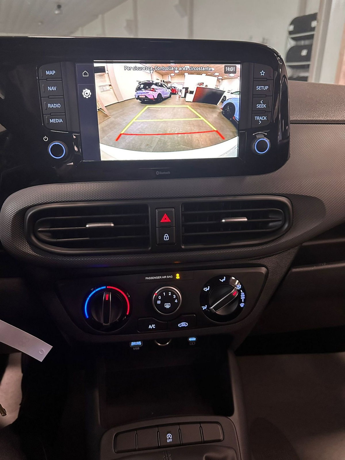 Hyundai i10 1.0 mpi Connectline 63cv (10)