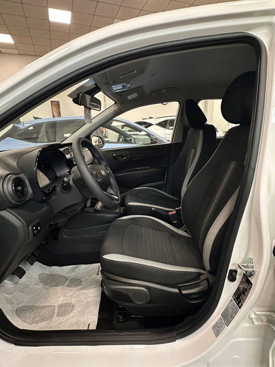 Hyundai i10 1.0 mpi Connectline 63cv (8)