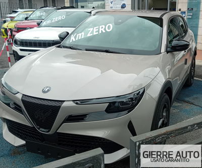 Alfa Romeo Junior elettrica Speciale 156cv nuova