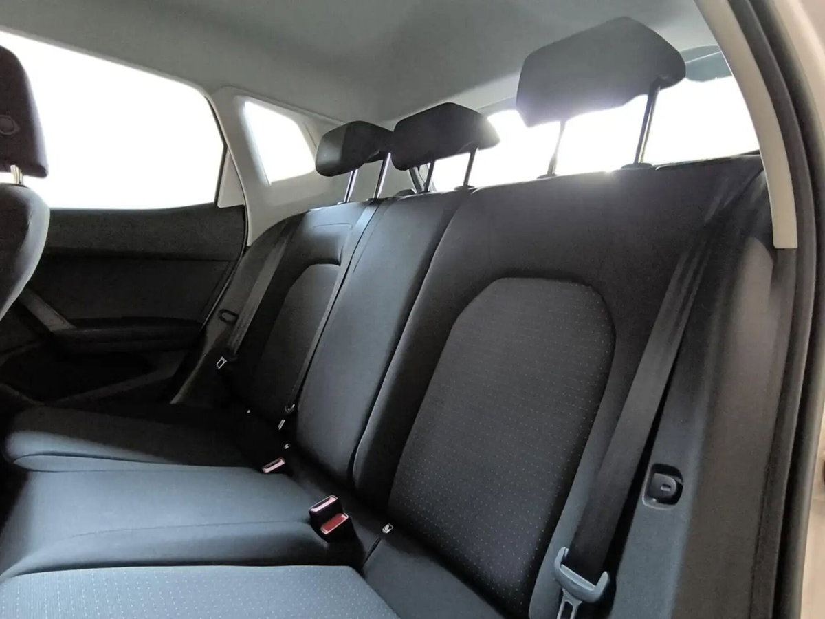SEAT Arona 1.0 EcoTSI 110 CV DSG Style (10)