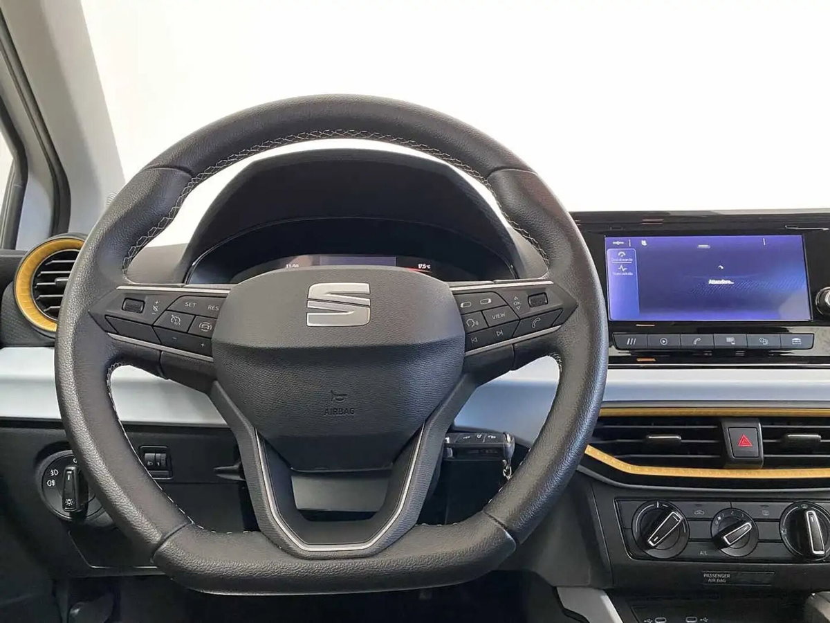 SEAT Arona 1.0 EcoTSI 110 CV DSG Style (4)