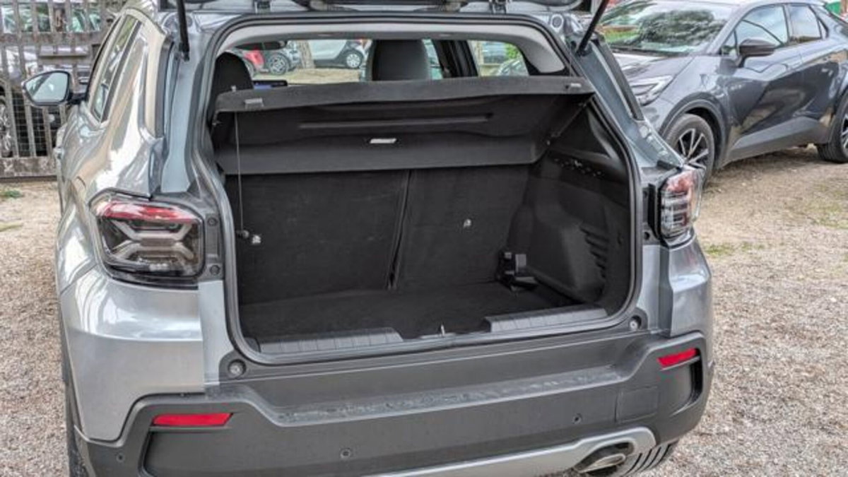 Jeep Avenger 1.2 turbo Altitude fwd 100cv (16)