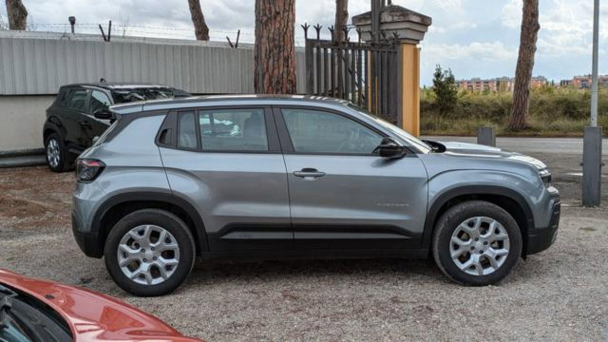 Jeep Avenger 1.2 turbo Altitude fwd 100cv (6)