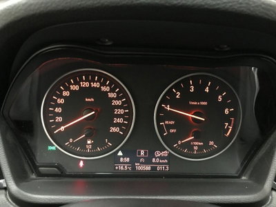 BMW X1 sDrive18i xLine (9)