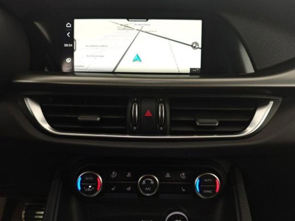 Alfa Romeo Stelvio Stelvio 2.2 Turbodiesel 210 CV AT8 Q4 Veloce Tì (11)