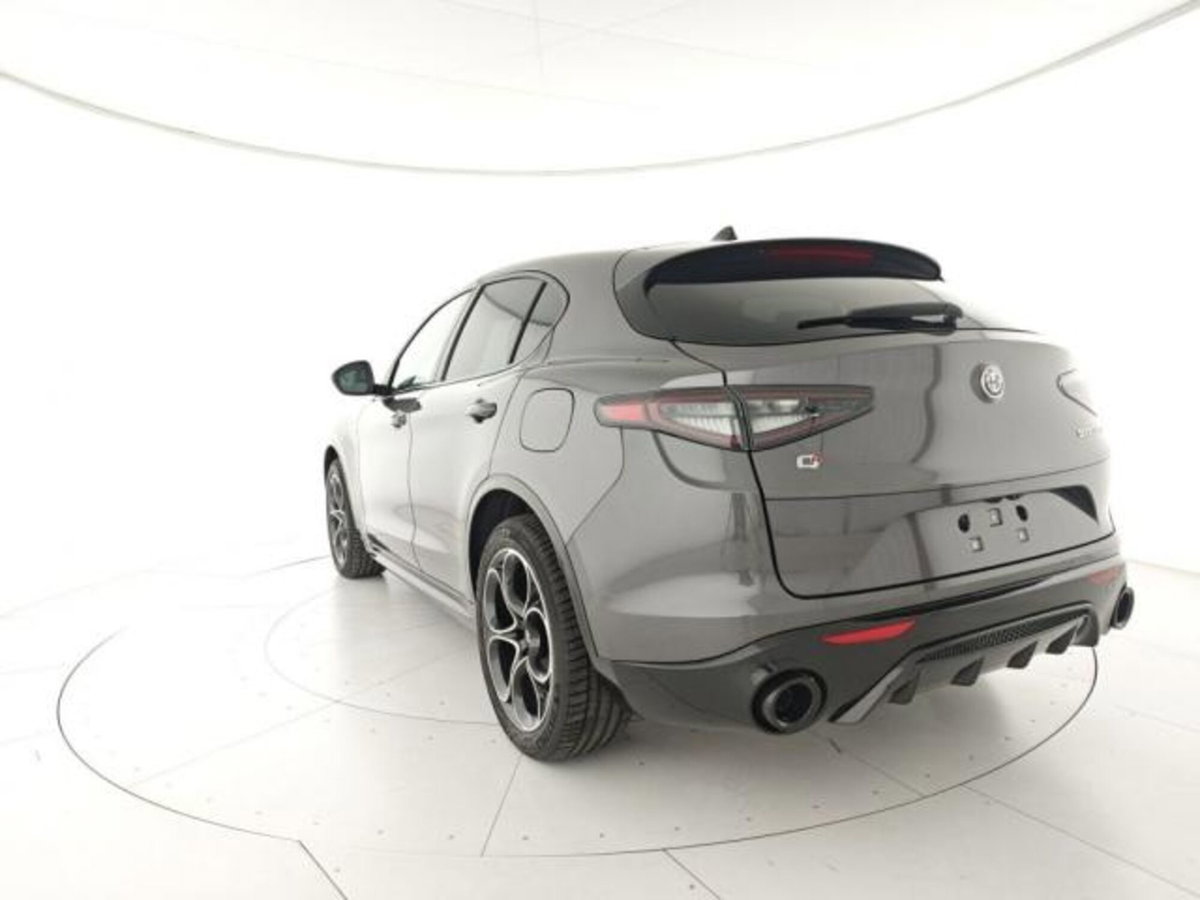 Alfa Romeo Stelvio Stelvio 2.2 Turbodiesel 210 CV AT8 Q4 Veloce Tì (4)
