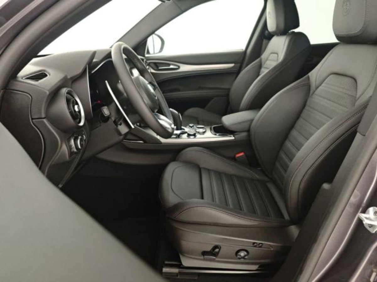 Alfa Romeo Stelvio Stelvio 2.2 Turbodiesel 210 CV AT8 Q4 Veloce Tì (7)