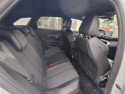 Peugeot 3008 BlueHDi 130 S&S EAT8 GT Line (13)
