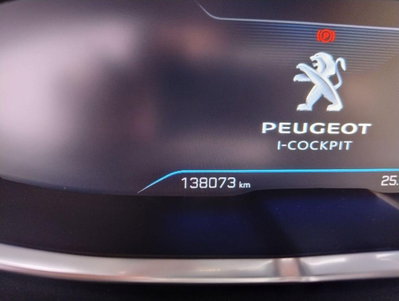 Peugeot 3008 BlueHDi 130 S&S EAT8 GT Line (16)