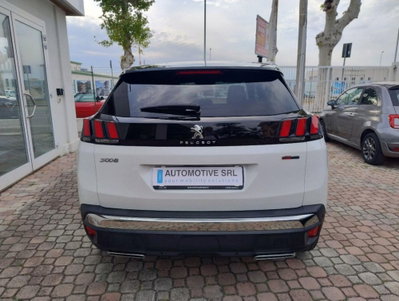 Peugeot 3008 BlueHDi 130 S&S EAT8 GT Line (4)