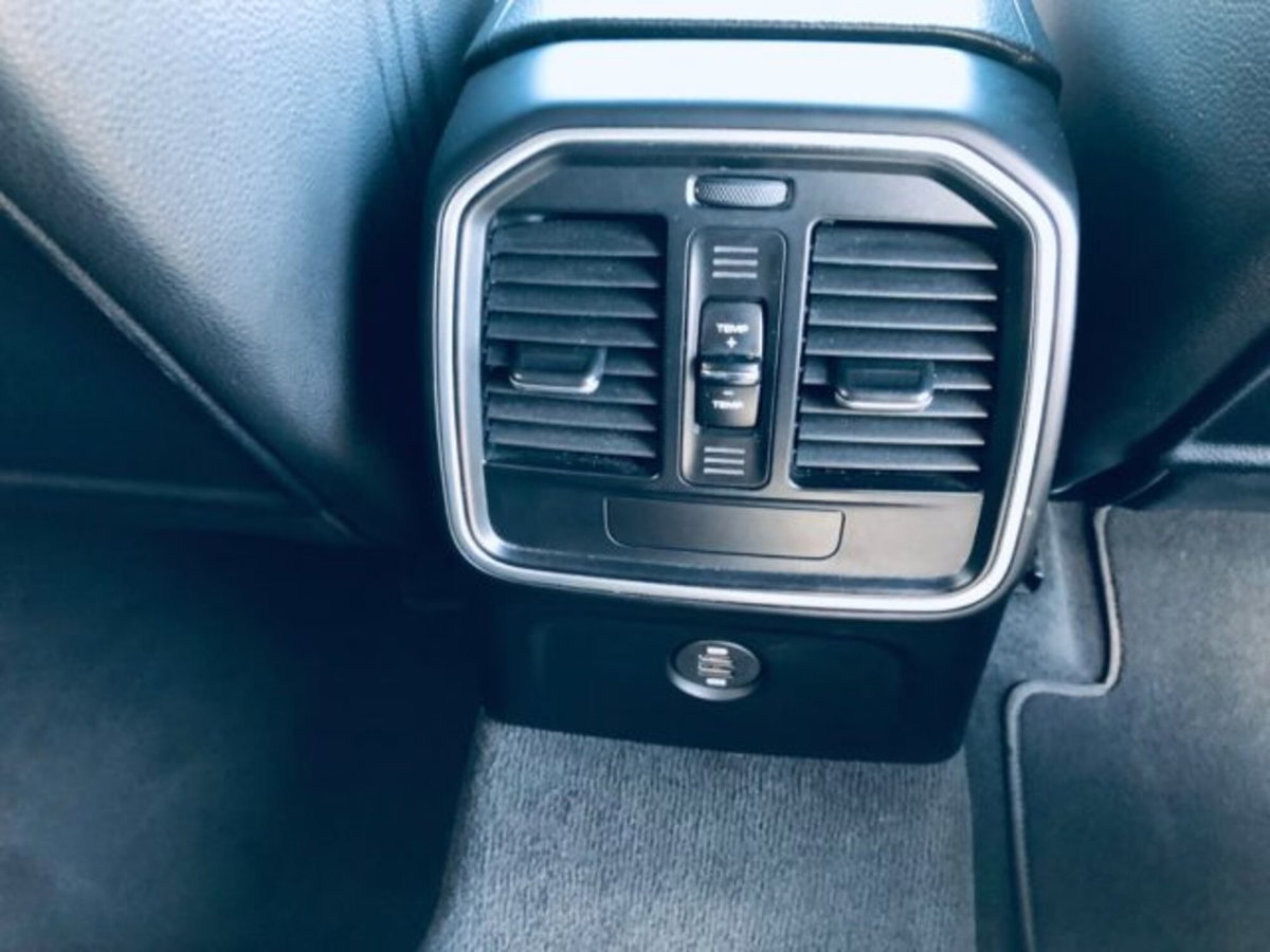Porsche Macan 2.0 (12)