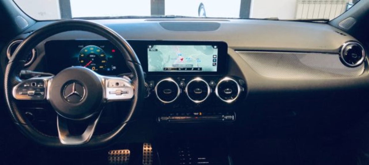Mercedes-Benz GLA SUV 200 d Automatic Premium (13)