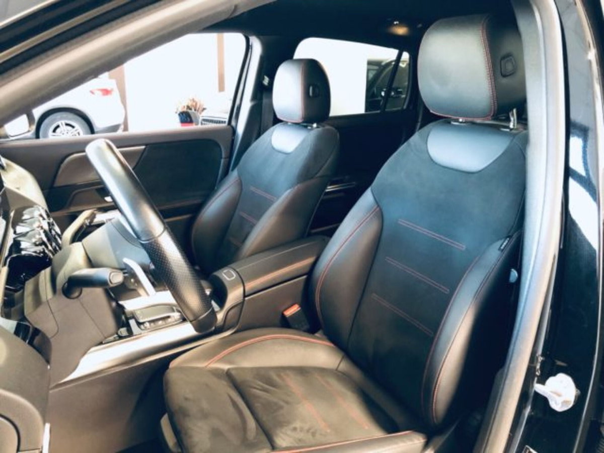 Mercedes-Benz GLA SUV 200 d Automatic Premium (18)