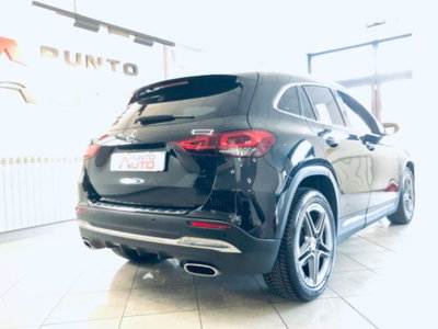 Mercedes-Benz GLA SUV 200 d Automatic Premium (3)