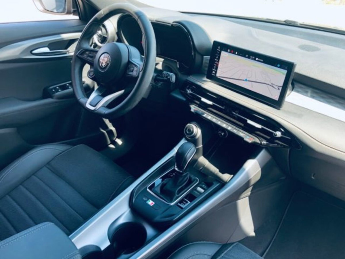 Alfa Romeo Tonale Tonale 1.5 160 CV MHEV TCT7 Ti (6)