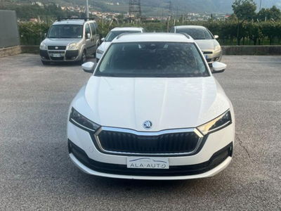 Skoda Octavia Station Wagon 2.0 TDI EVO SCR 150 CV DSG 4x4 Wagon Style usata