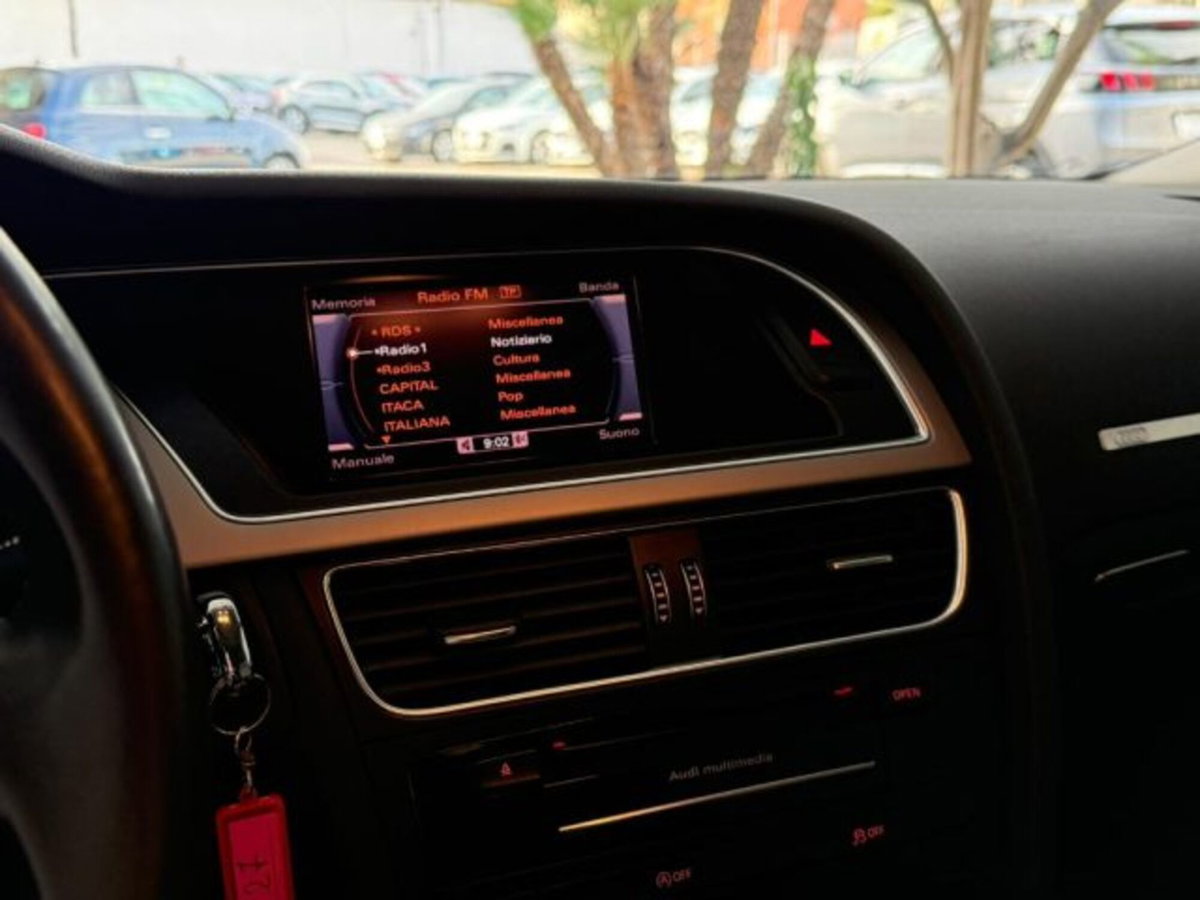 Audi A5 Sportback 2.0 TDI 177 CV Business (13)