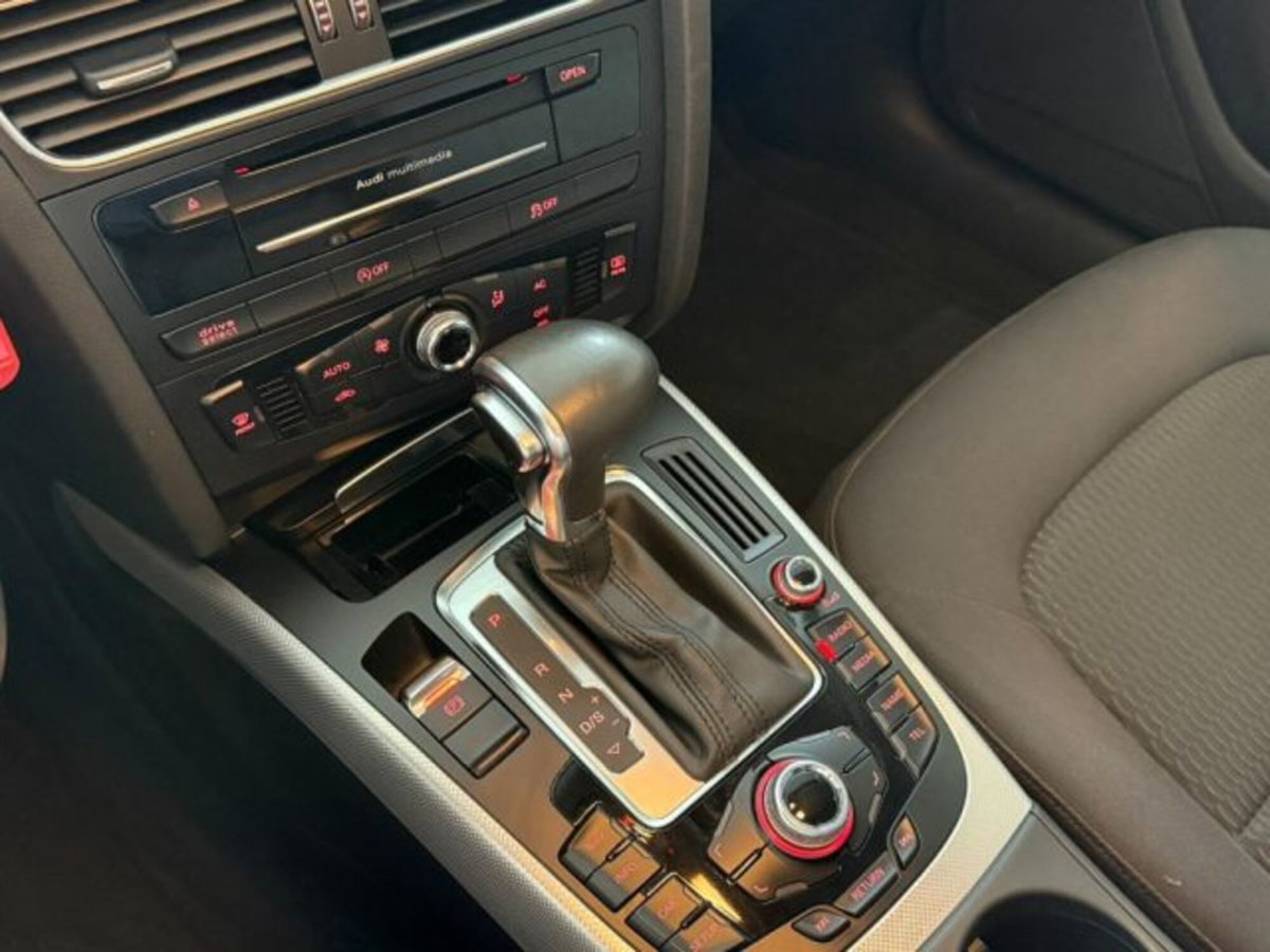 Audi A5 Sportback 2.0 TDI 177 CV Business (14)