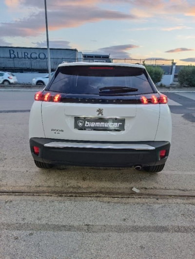 Peugeot 2008 BlueHDi 130 S&S EAT8 Allure Pack (6)