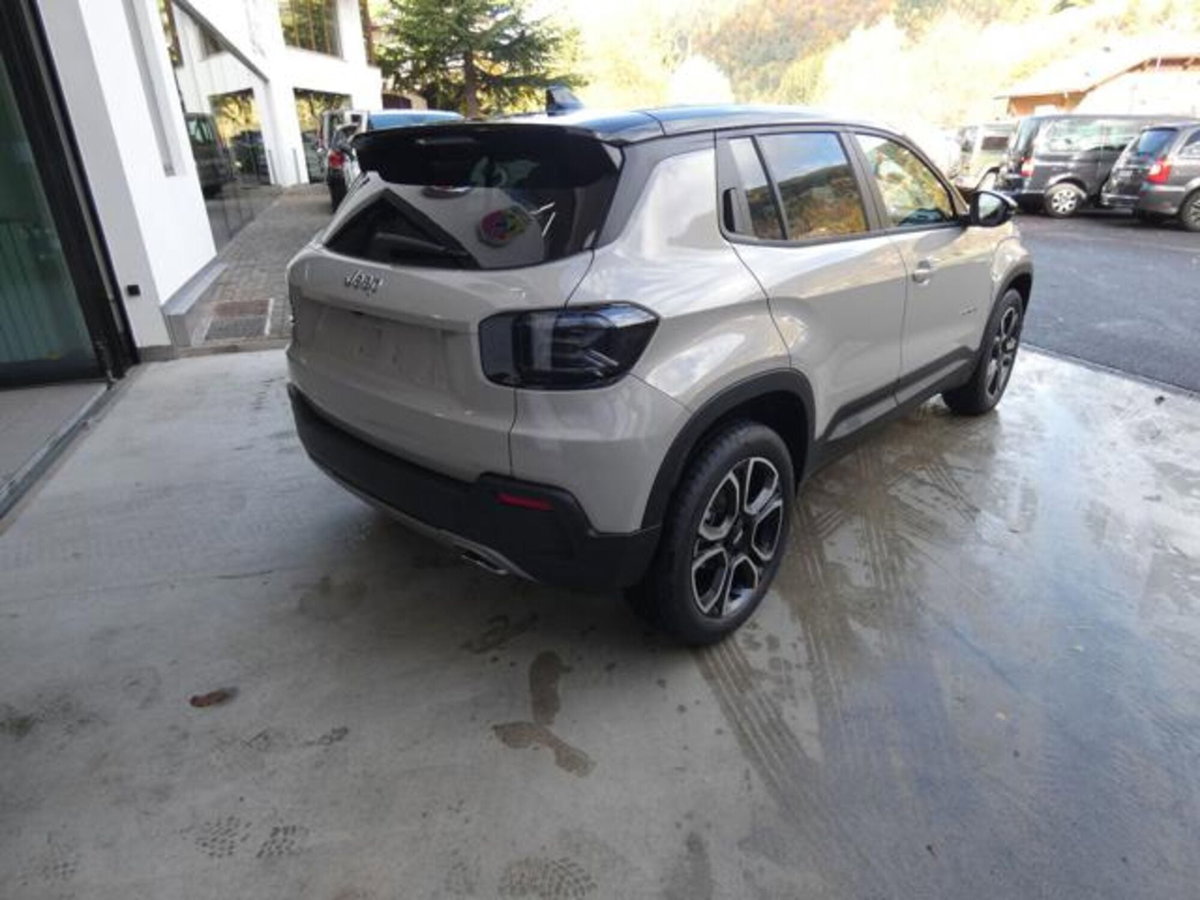 Jeep Avenger 1.2 turbo Summit fwd 100cv (7)
