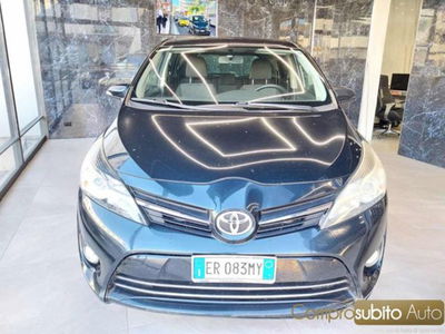 Toyota Verso 2.0 D Active 7 posti usata