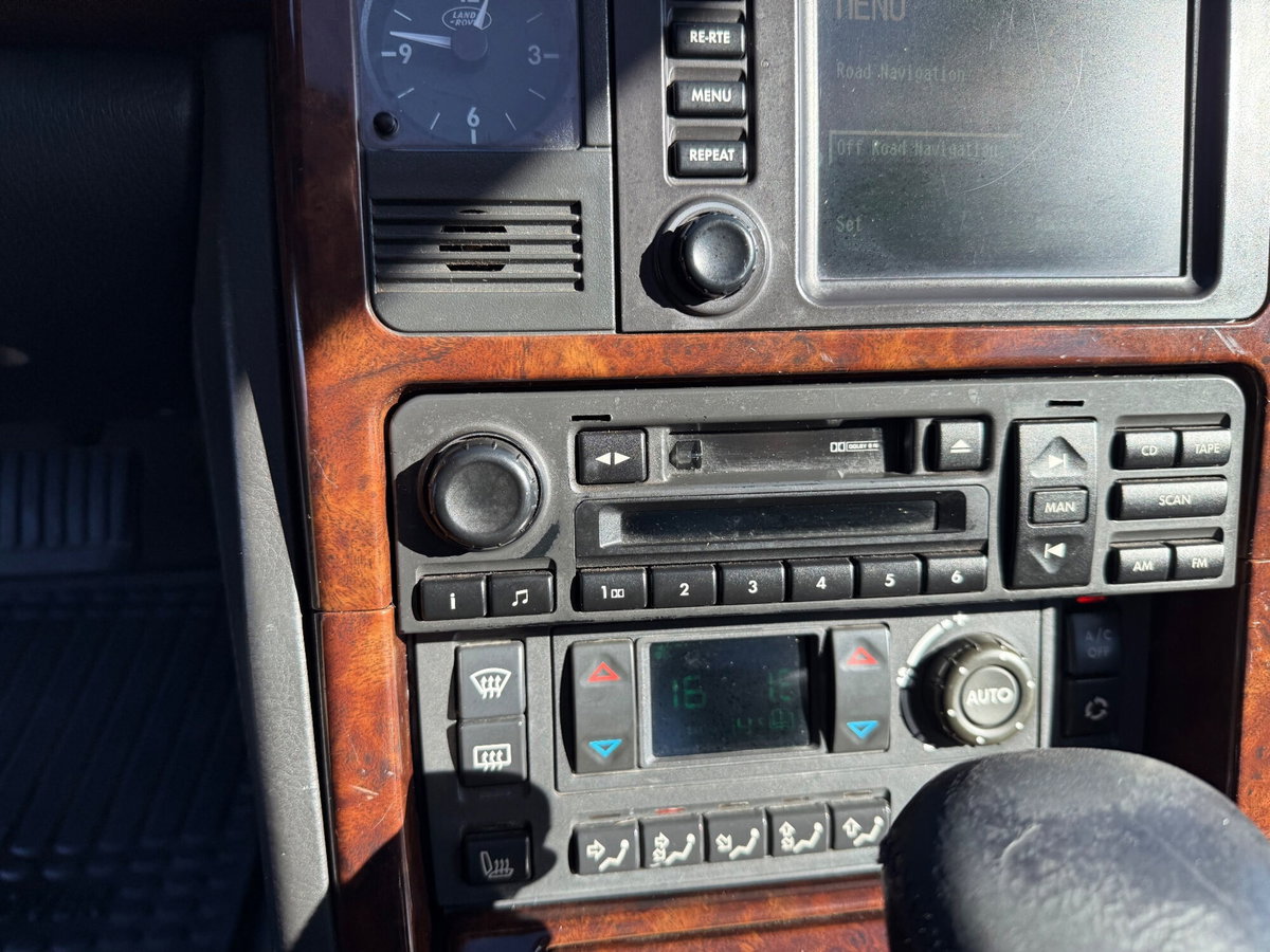 Land Rover Range Rover 4.6 V8 cat 5p. aut. HSE (15)