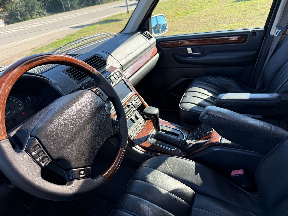 Land Rover Range Rover 4.6 V8 cat 5p. aut. HSE (18)