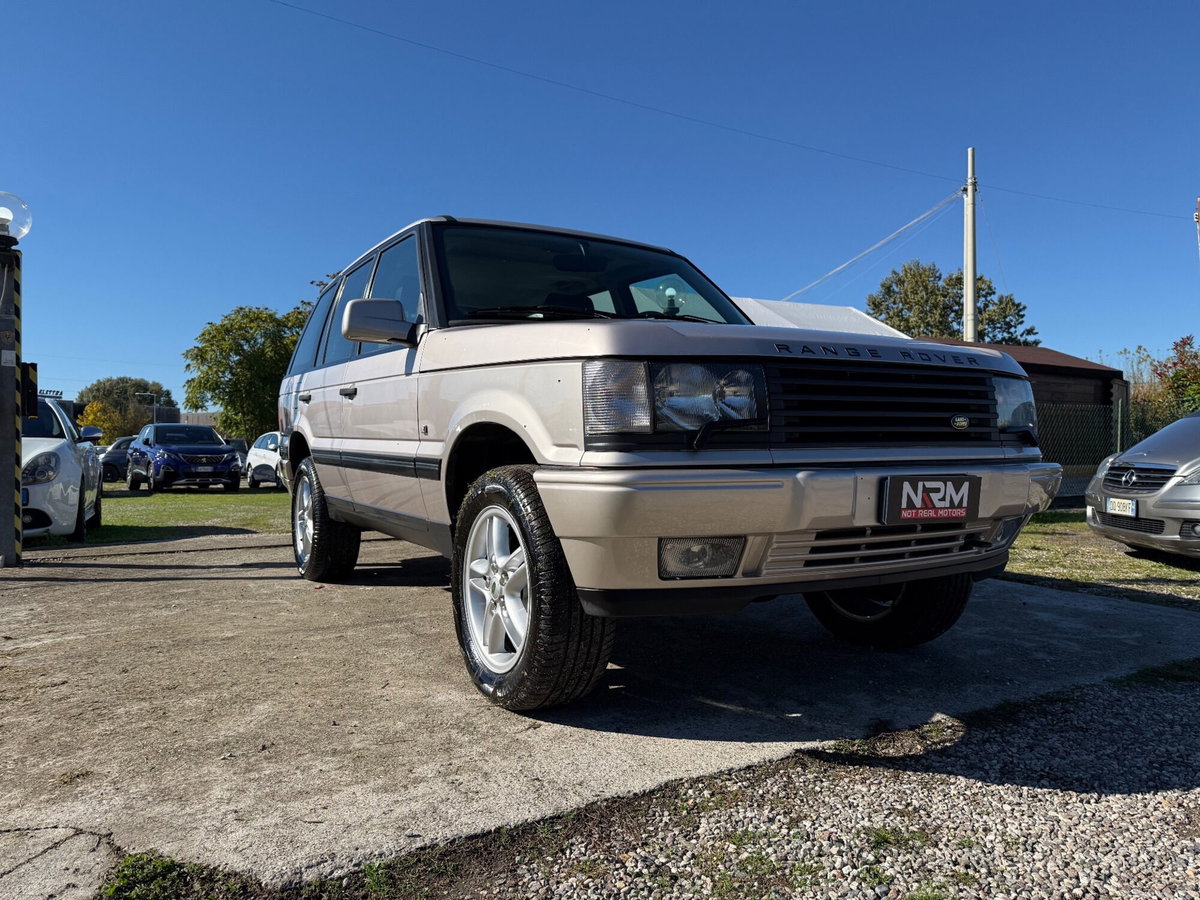 Land Rover Range Rover 4.6 V8 cat 5p. aut. HSE (3)