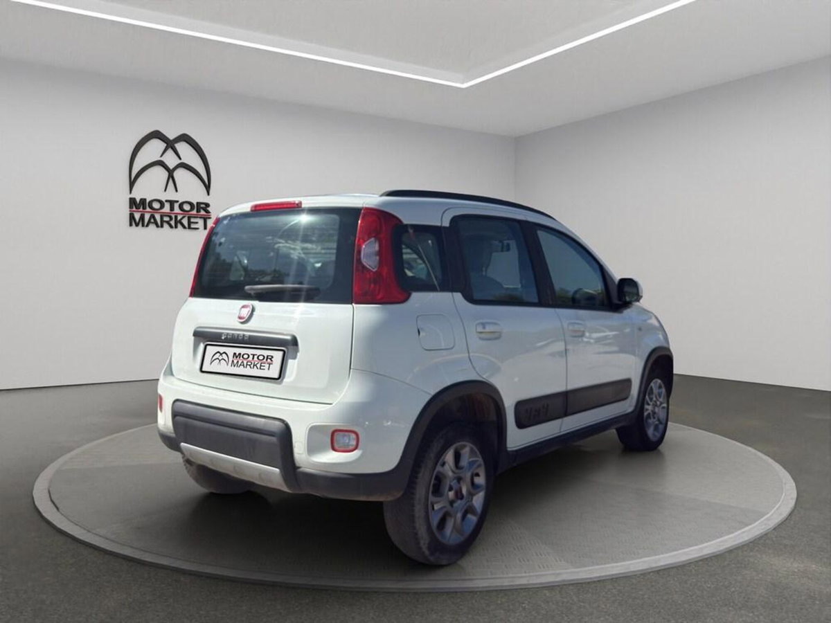 Fiat Panda 1.3 MJT 95 CV S&S 4x4 (7)