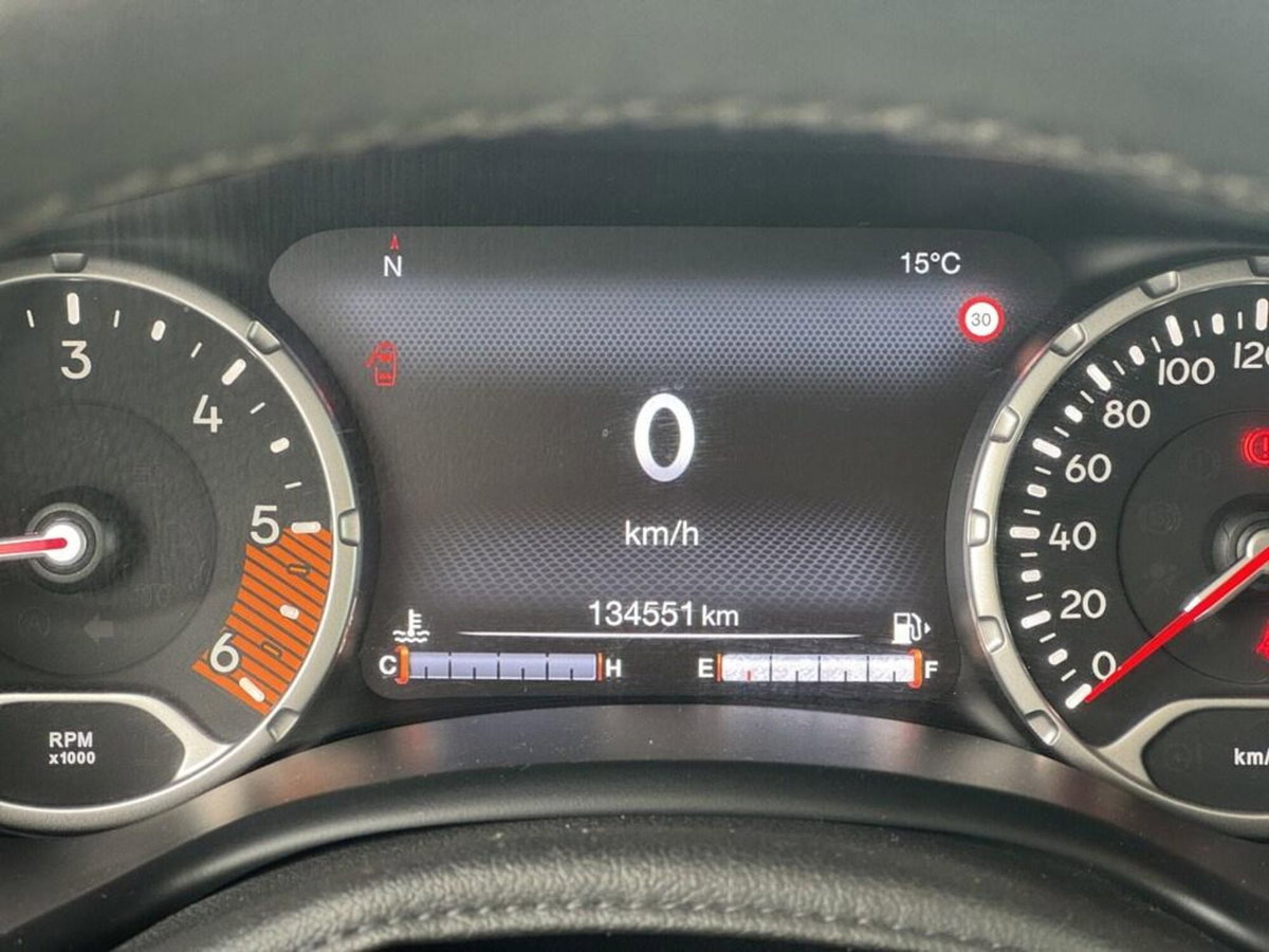 Jeep Renegade 1.6 mjt Limited 2wd 130cv (9)
