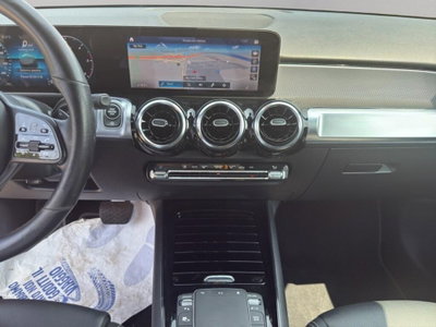 Mercedes-Benz GLB 200 d Business Extra auto 7p.ti (13)