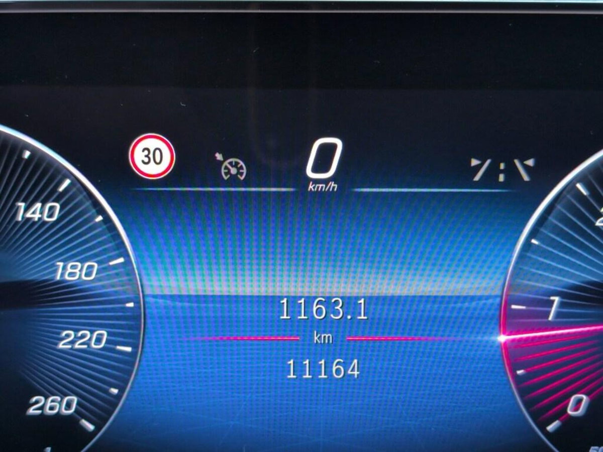 Mercedes-Benz Classe A 200 d Progressive Advanced auto (9)