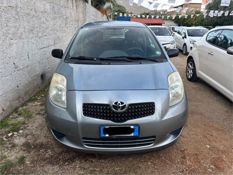 Toyota Yaris 1.0 3 porte