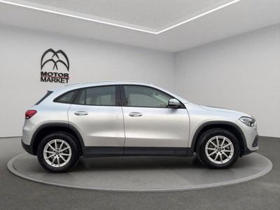 Mercedes-Benz GLA SUV 200 d Business Extra auto (4)
