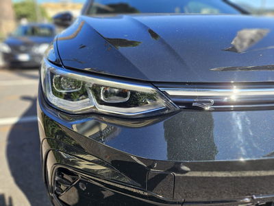 Volkswagen Golf 1.5 eTSI 130 CV EVO ACT DSG R-Line usata