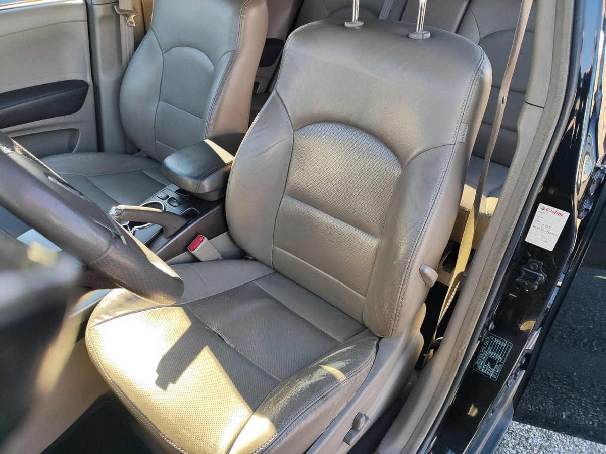 Ssangyong Korando 2.0 e-XDi 175 CV 2WD MT Classy Navi (12)