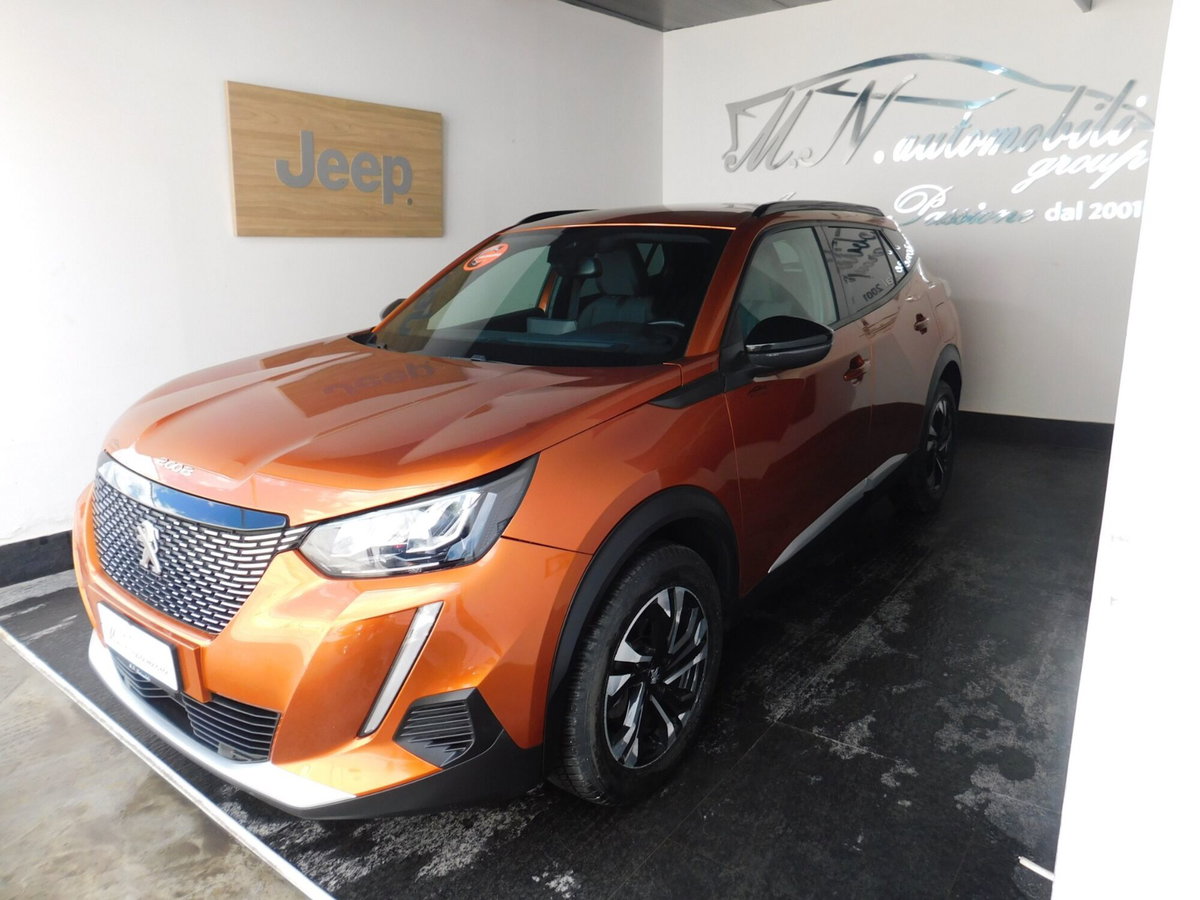 Peugeot 2008 PureTech 100 S&S Allure (4)