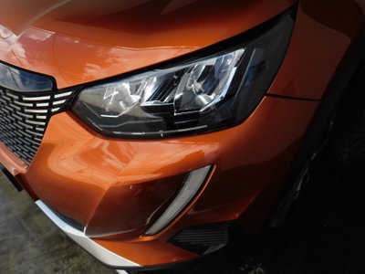 Peugeot 2008 PureTech 100 S&S Allure (5)