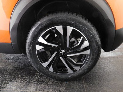 Peugeot 2008 PureTech 100 S&S Allure (6)