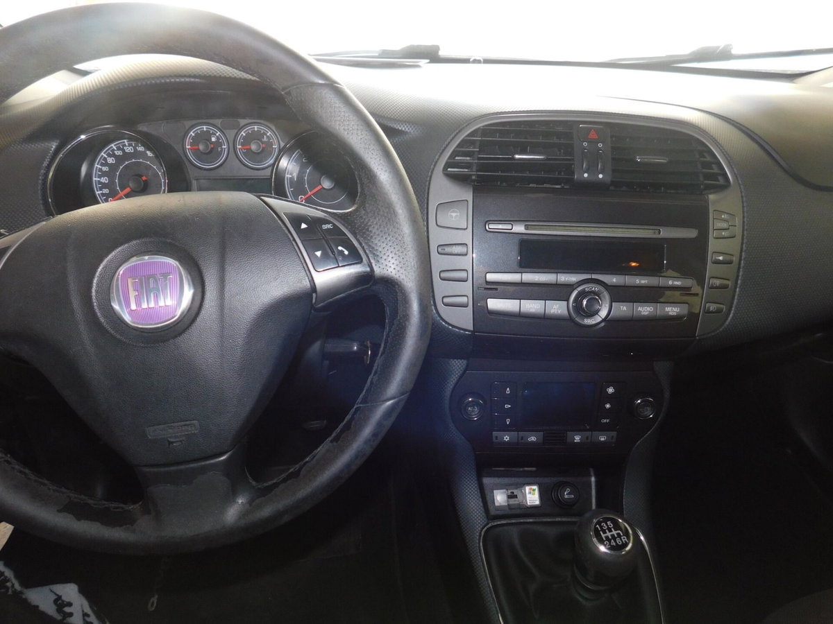 Fiat Bravo 1.6 MJT 105 CV DPF Emotion (10)
