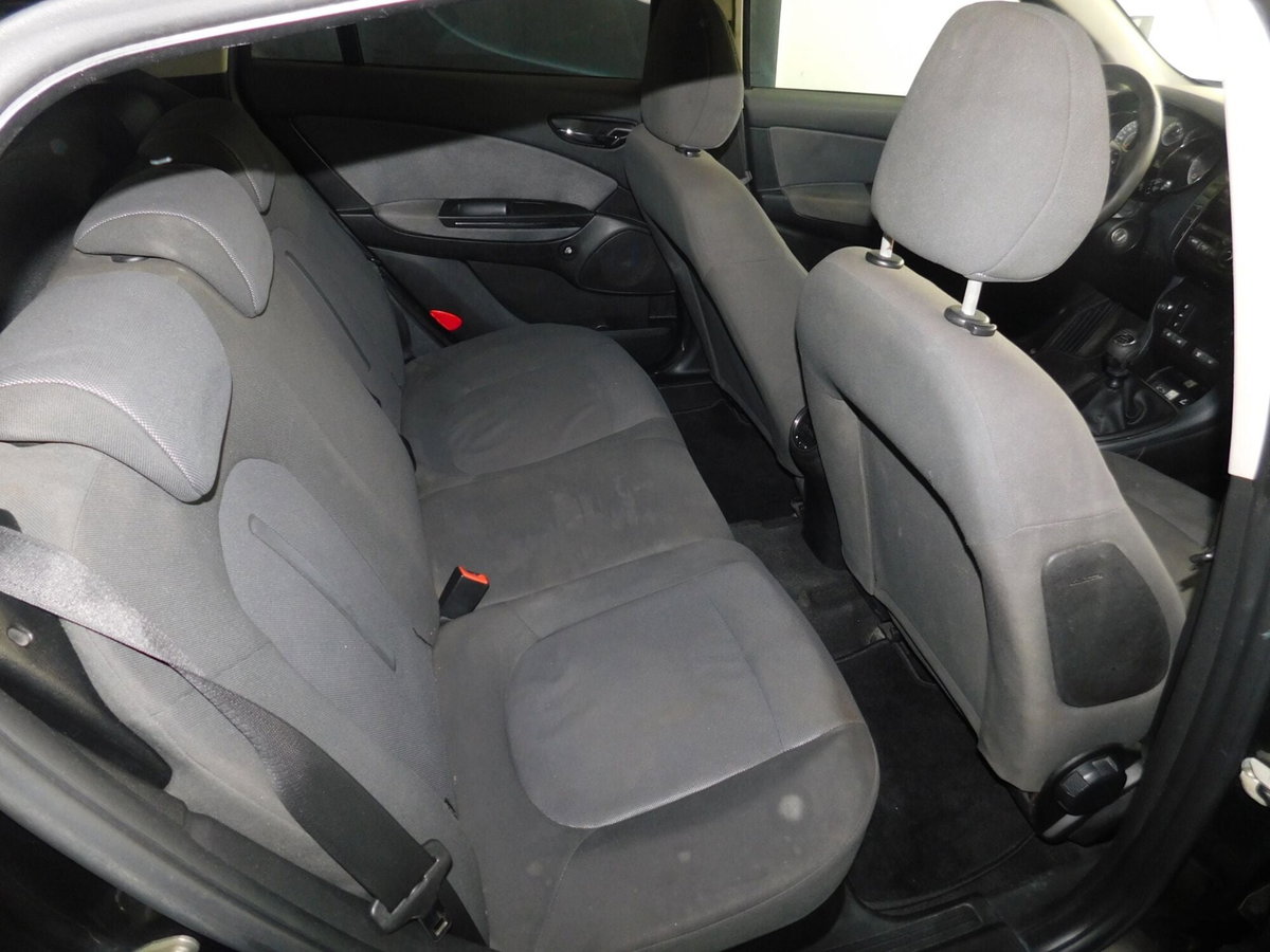 Fiat Bravo 1.6 MJT 105 CV DPF Emotion (18)