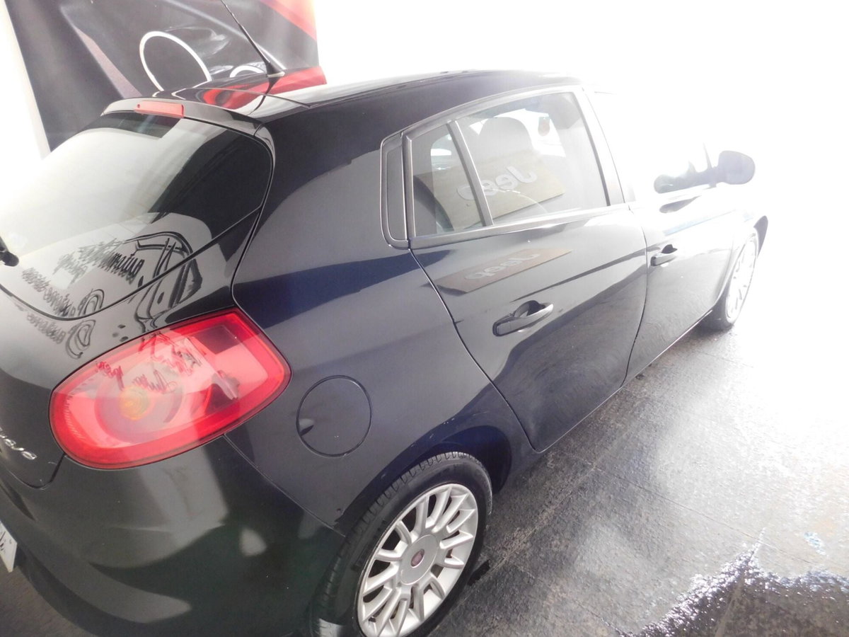 Fiat Bravo 1.6 MJT 105 CV DPF Emotion (5)
