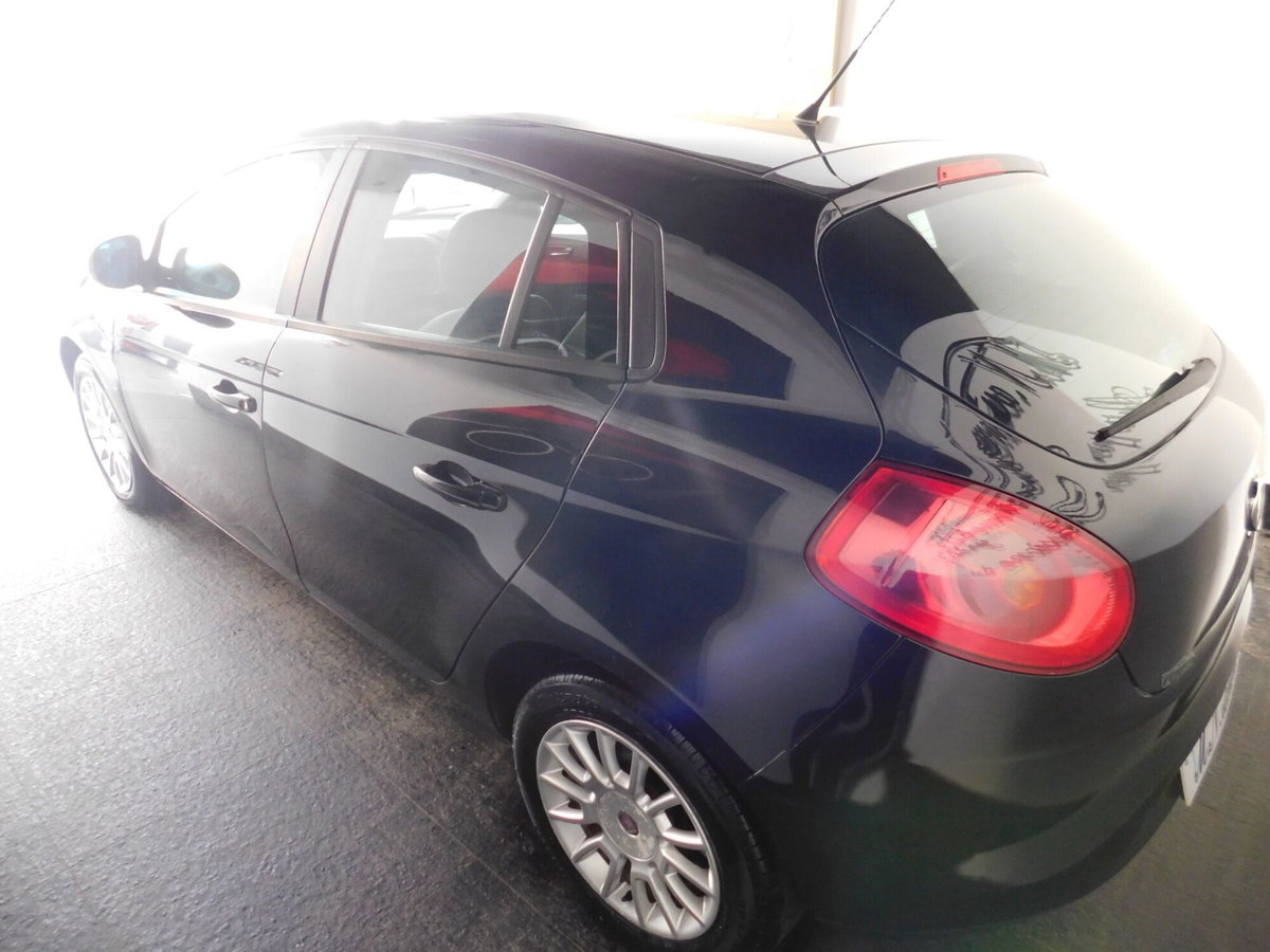 Fiat Bravo 1.6 MJT 105 CV DPF Emotion (6)