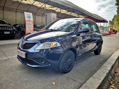 Lancia Ypsilon 1.2 69 CV 5 porte GPL Ecochic Alberta Ferretti usata