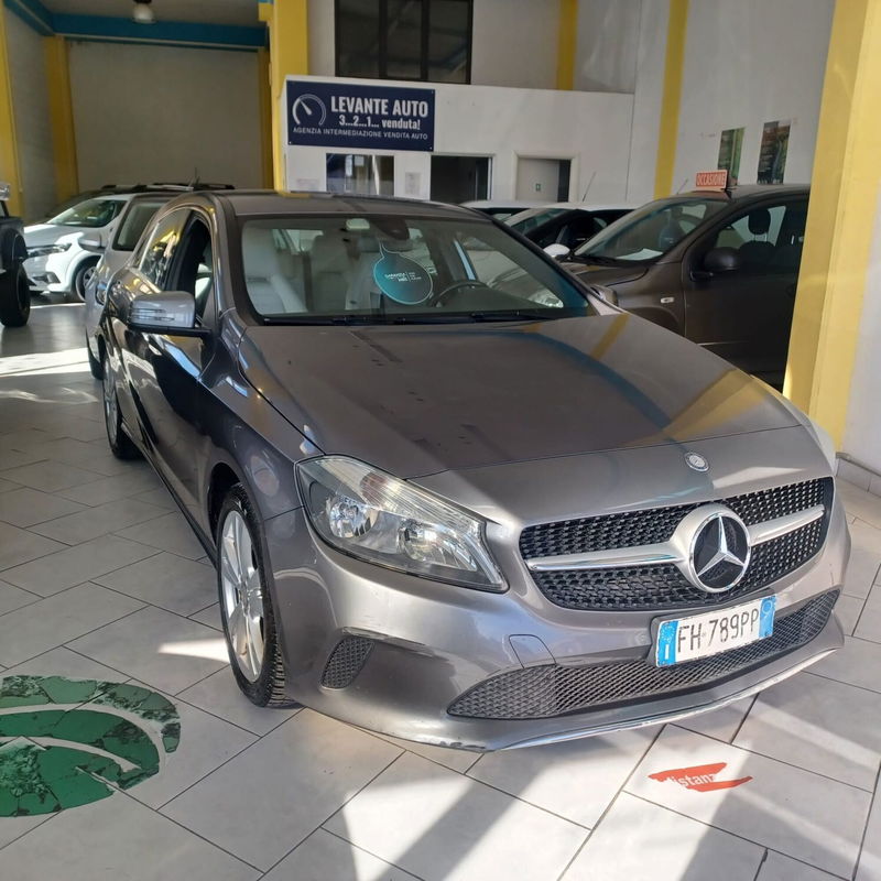 Mercedes-Benz Classe A 180 d Premium