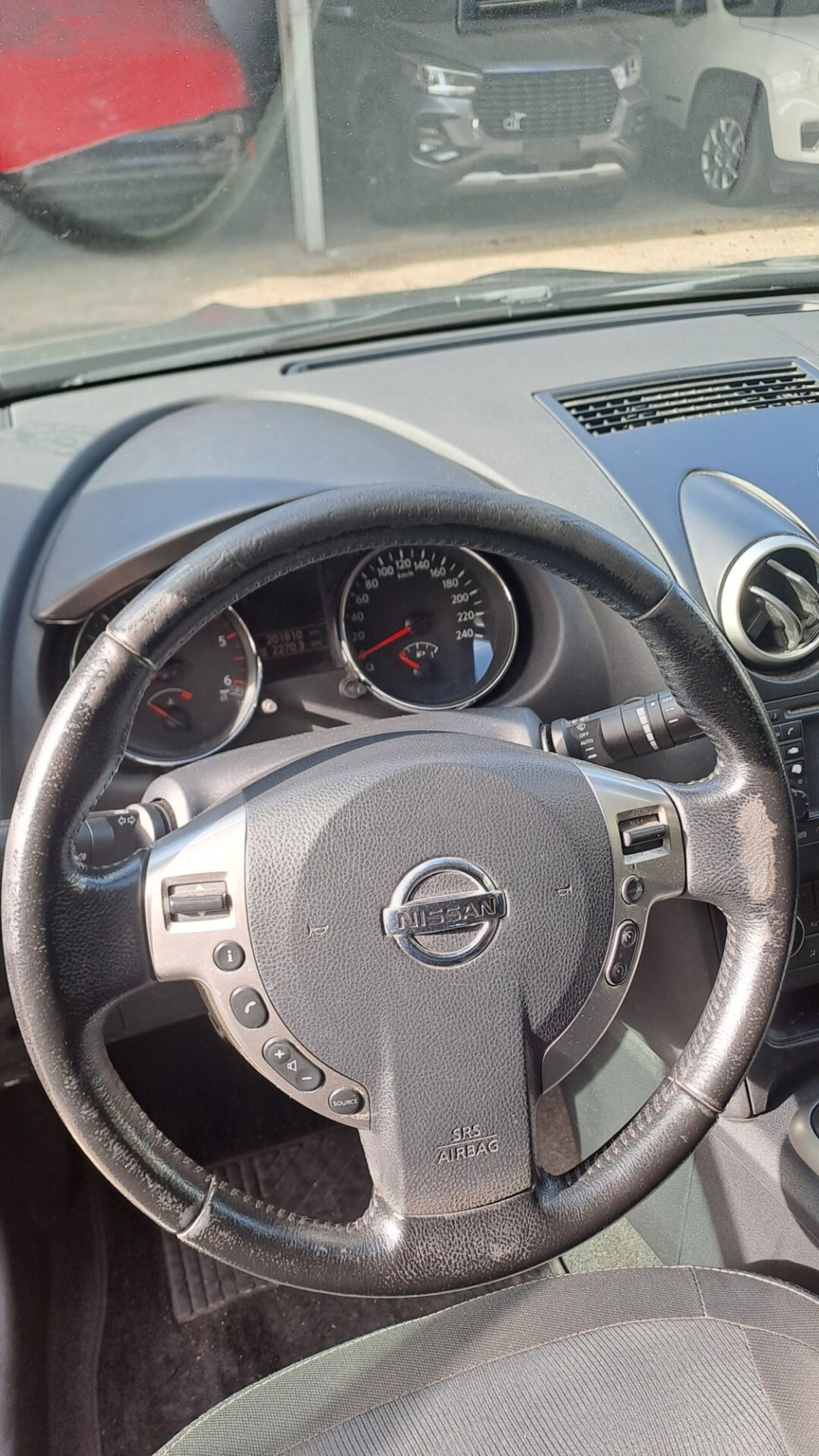Nissan Qashqai 1.5 dCi DPF Tekna (4)